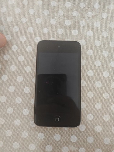 Apple ipod touch 4th - ipod,