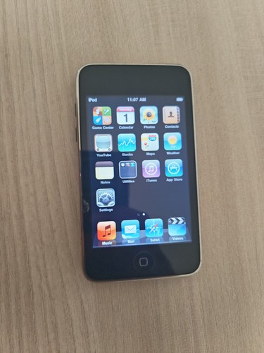 Apple ipod touch 2nd - ipod,